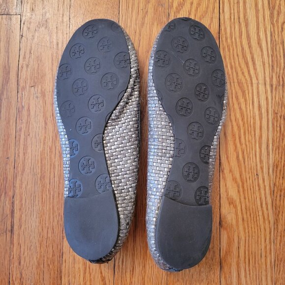 Tory Burch REVA Silver Gray Woven Raffia Ballet Flats 8 Shoes Logo Emblem - Picture 3 of 8